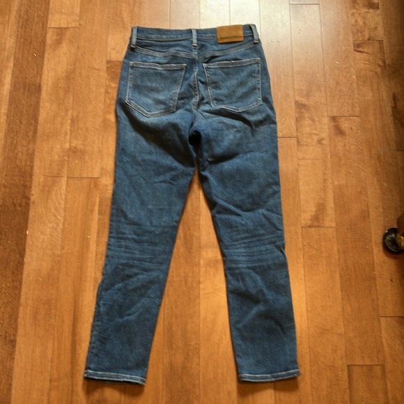 Denim Forum Lola High Rise Skinny Jean 26L - Size 28 - Picture 3 of 3